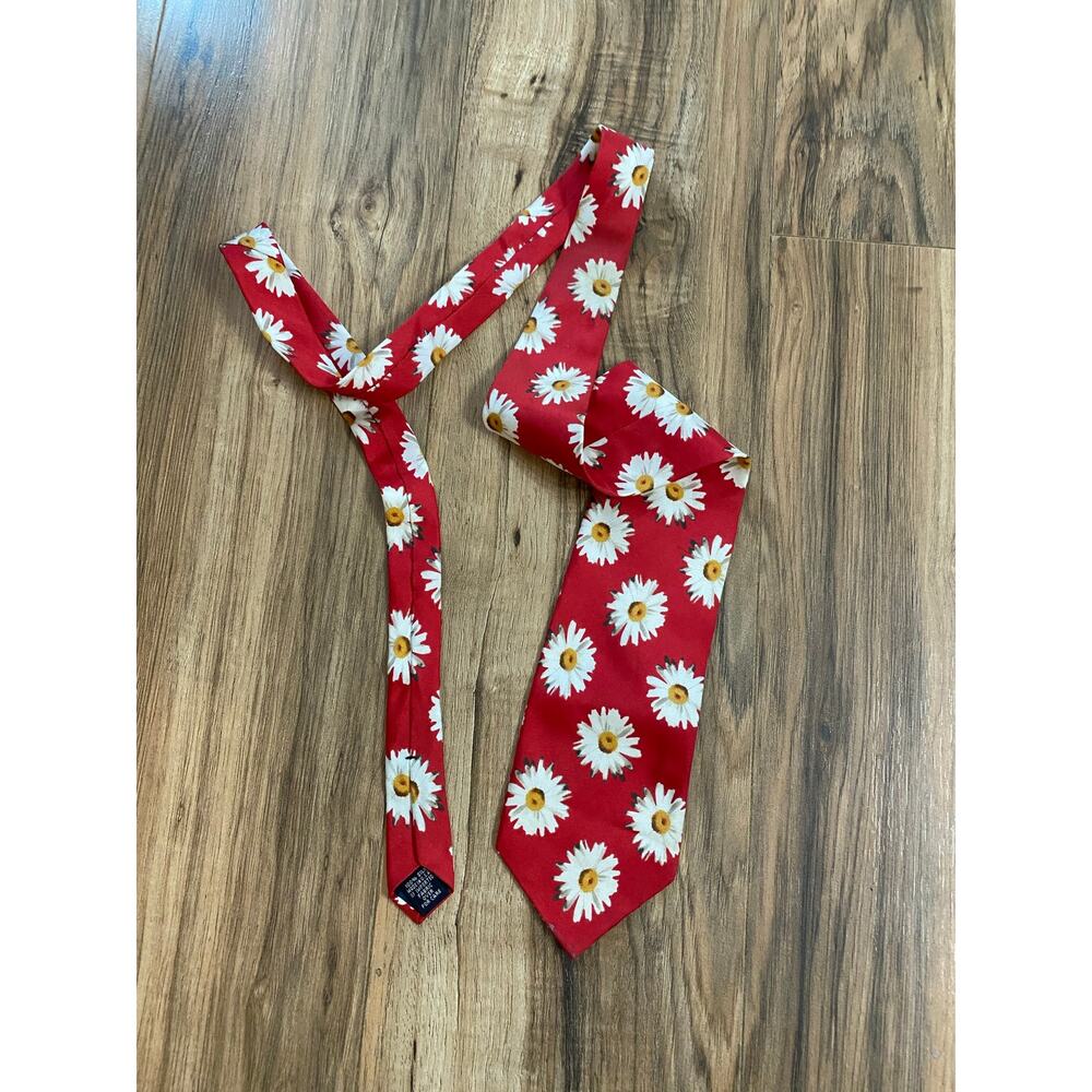 VTG 90s GAP Silk Dasiy Print Preppy Men Tie 100% Silk